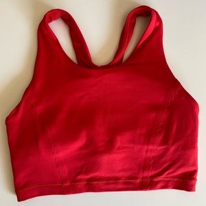 Lululemon women’s sports bra